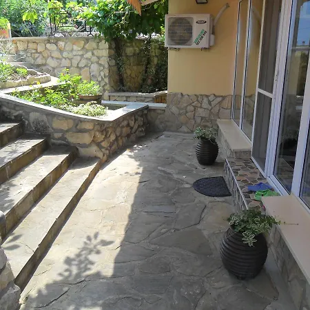 Part Of The House In The Apple Garden Pensjonat